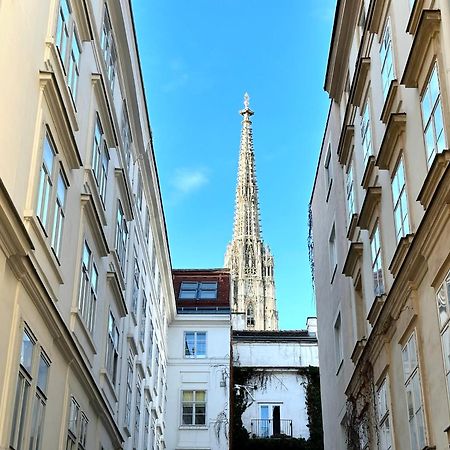 Central Stephansdom Apartment I Netflix I Self Check In Wien Exteriör bild